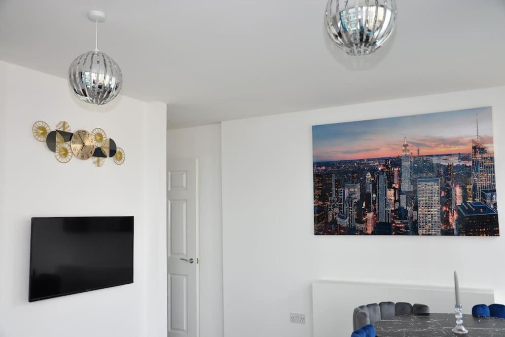 Stunning 2 Bedroom Apt Milton Keynes Exteriér fotografie