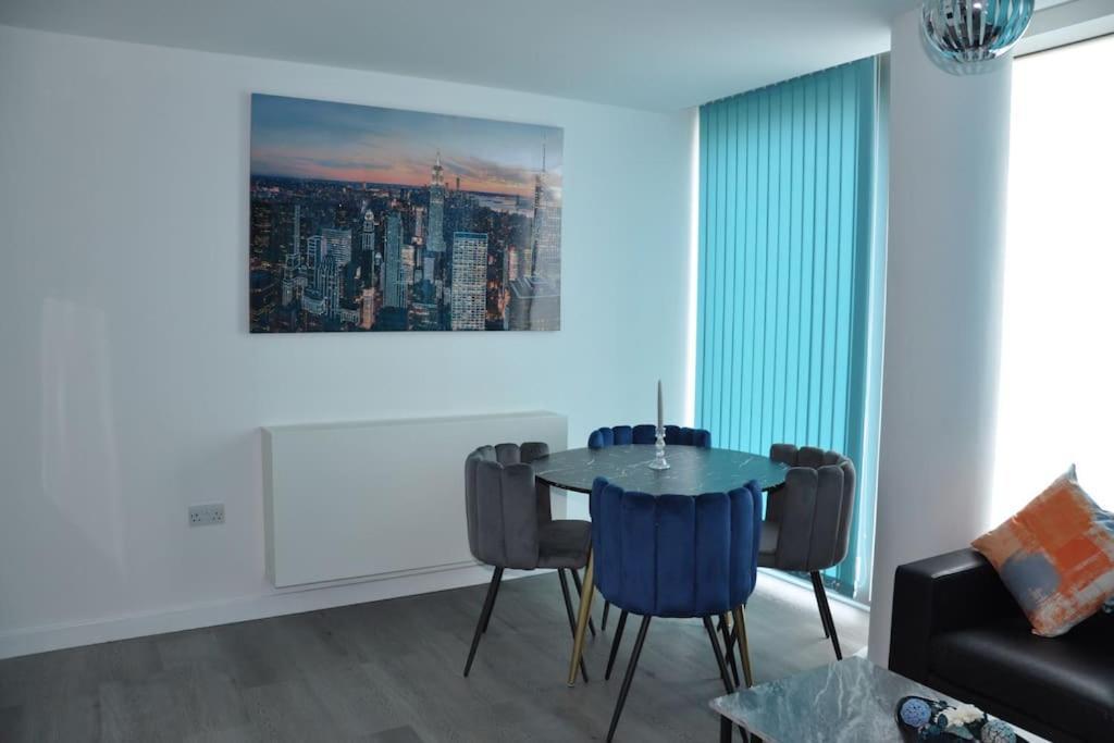 Stunning 2 Bedroom Apt Milton Keynes Exteriér fotografie